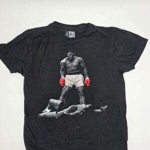 Muhammad Ali Iconic Boxing Graphic T Shirt Men's Black Cotton Size Medium